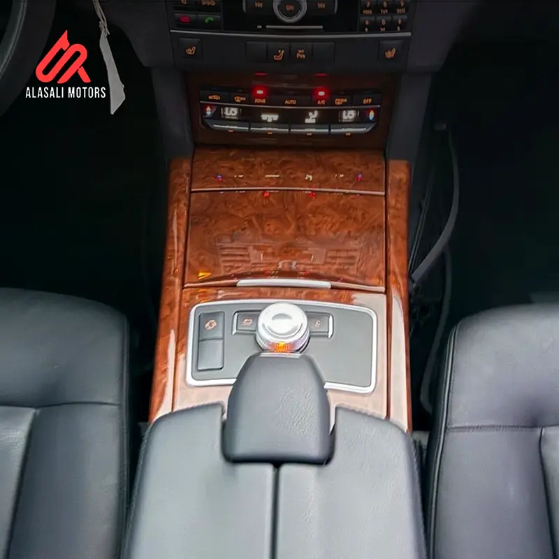 Mercedes Benz E-300 2011 V6 3.0cc  Imported from Korea Gcc  specifications - Image 14