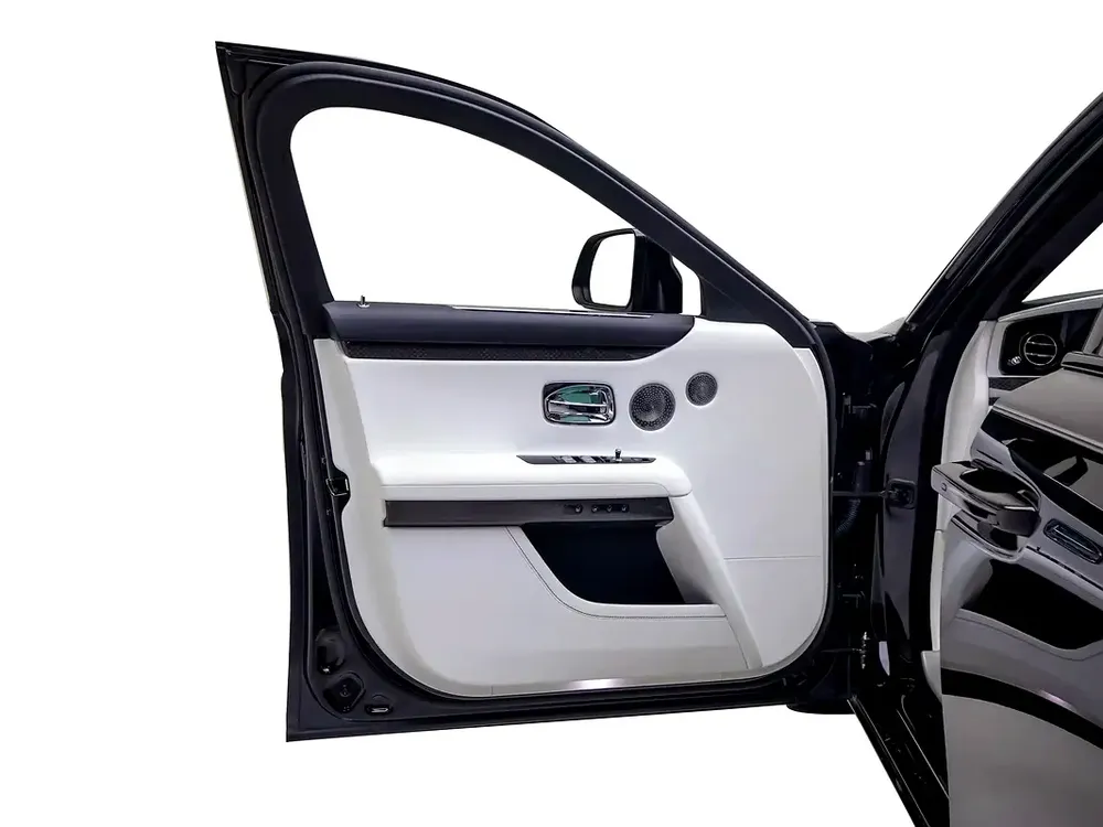 2022 | Rolls Royce | Ghost | Black Badge - Image 17