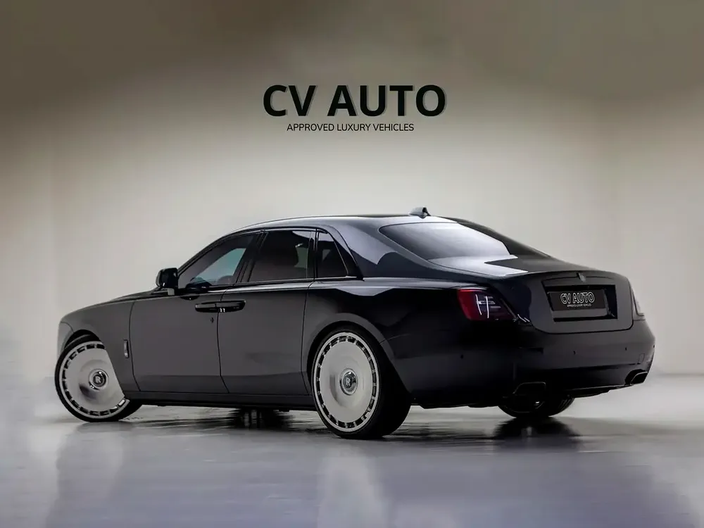 2022 | Rolls Royce | Ghost | Black Badge - Image 4