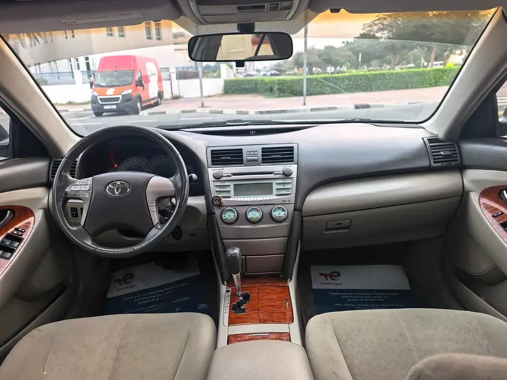 Toyota Camry 2008 . GCC . ACCIDENT FREE. SUNROOF GLX MODEL - Image 10