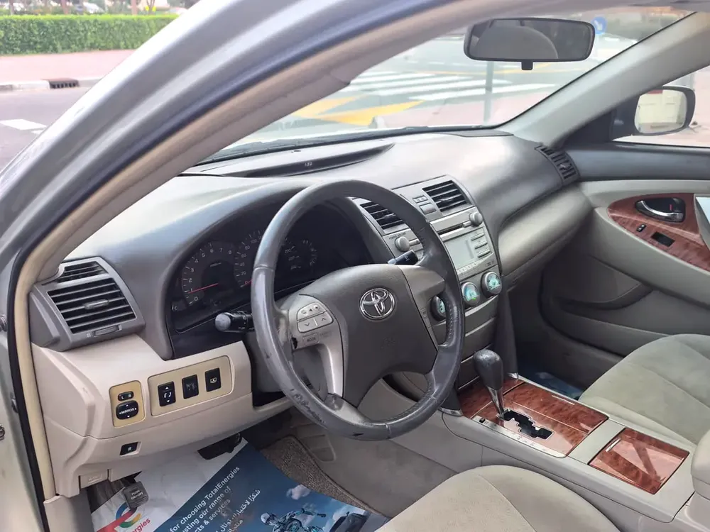 Toyota Camry 2008 . GCC . ACCIDENT FREE. SUNROOF GLX MODEL - Image 6
