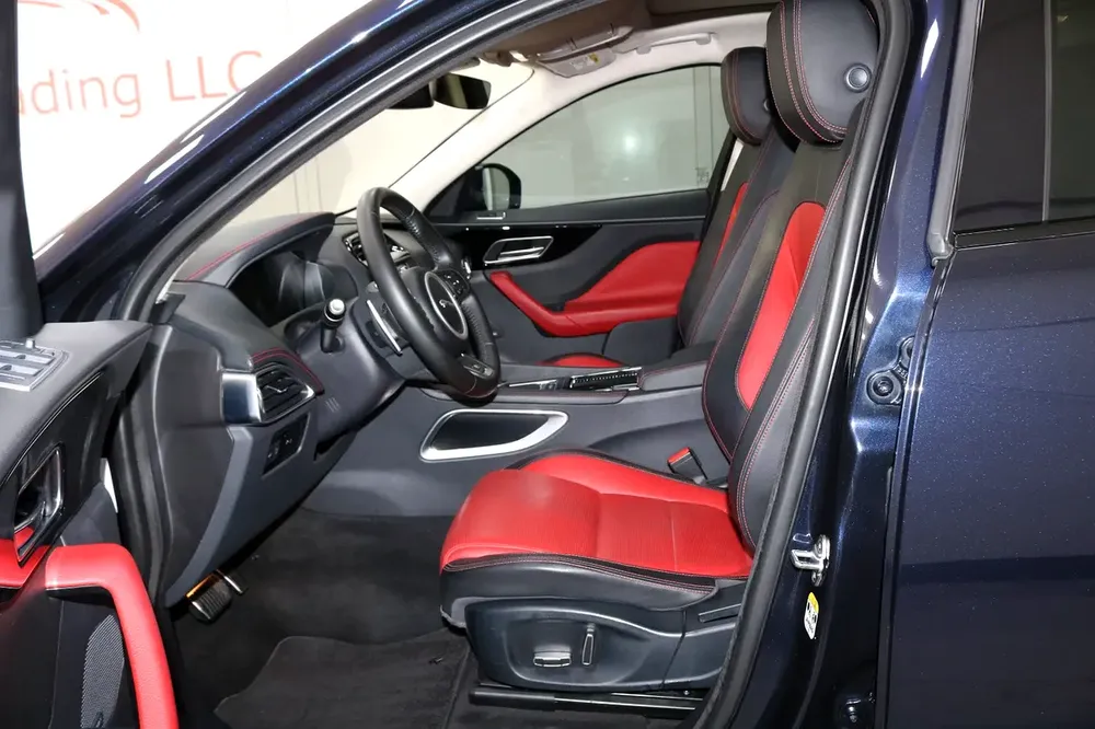 Jaguar F-Pace R-Sport, GCC Super Condition - Image 10
