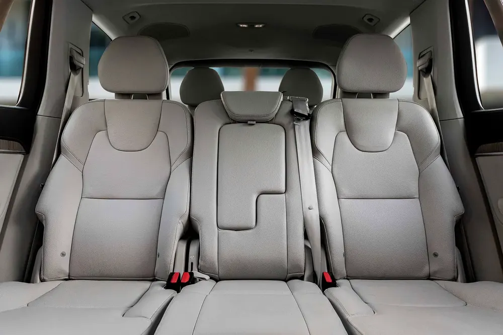 2,938 P.M |  XC90 B5 Plus Bright | 0% Downpayment | AGENCY WARRANTY - Image 12