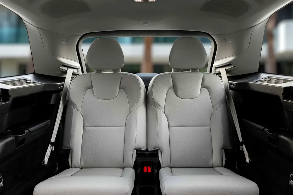 2,938 P.M |  XC90 B5 Plus Bright | 0% Downpayment | AGENCY WARRANTY - Image 13