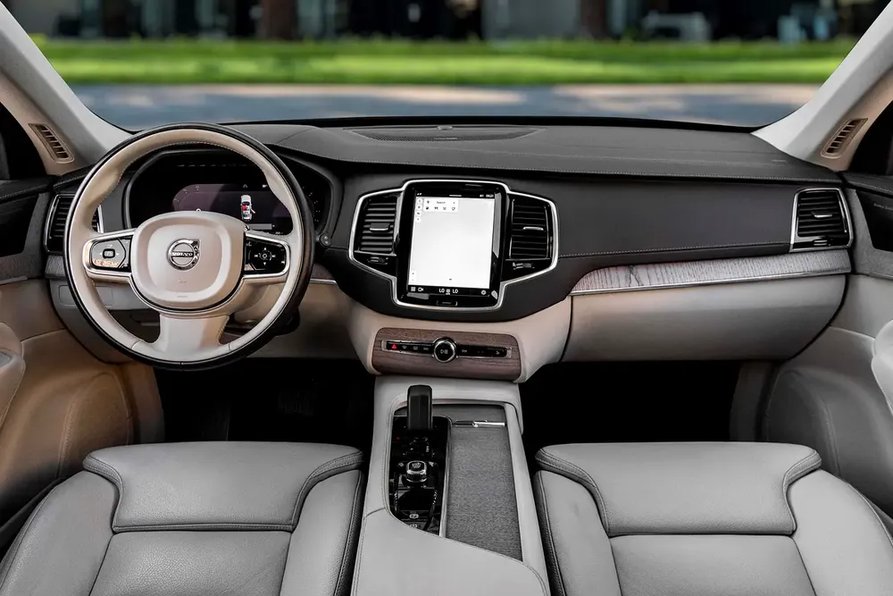 2,938 P.M |  XC90 B5 Plus Bright | 0% Downpayment | AGENCY WARRANTY - Image 8
