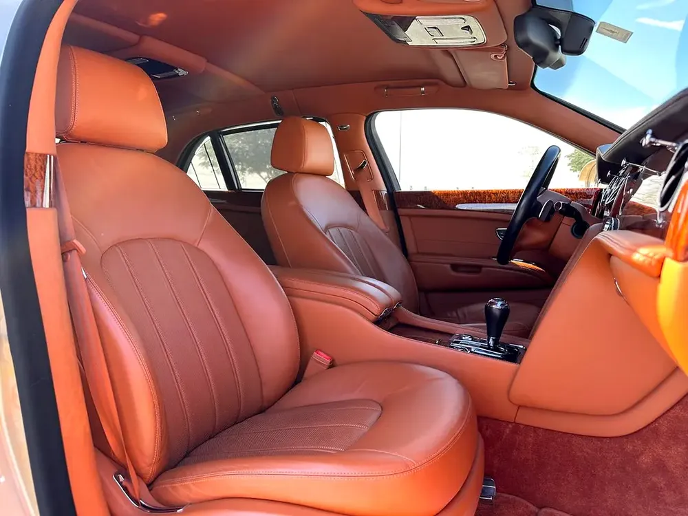 Bentley Mulsanne Special Edition 2011 - GCC Specs - Pristine Condition - Image 18