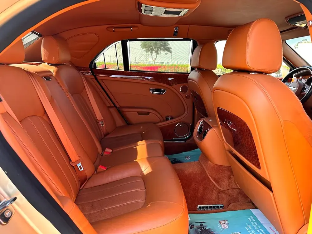Bentley Mulsanne Special Edition 2011 - GCC Specs - Pristine Condition - Image 19
