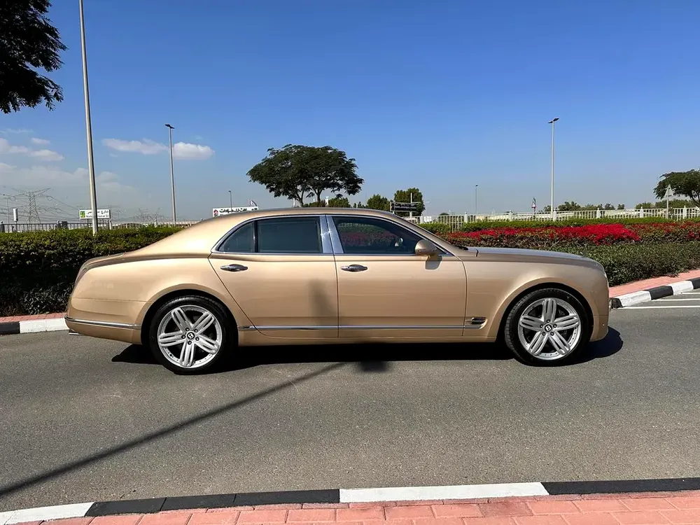 Bentley Mulsanne Special Edition 2011 - GCC Specs - Pristine Condition - Image 7