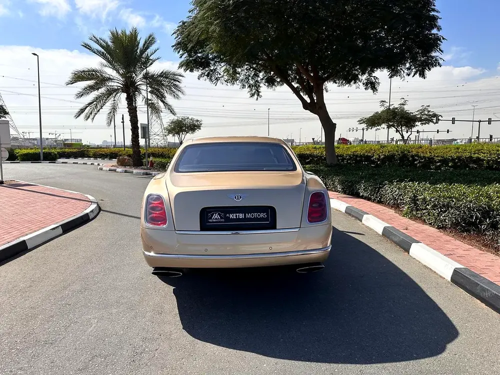 Bentley Mulsanne Special Edition 2011 - GCC Specs - Pristine Condition - Image 8