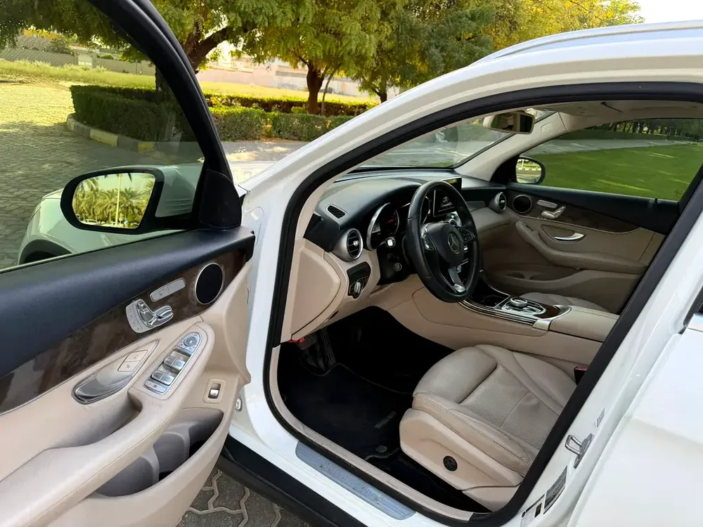 Mercedes-Benz GLC 300, 2018, Canadian Specs - Image 10