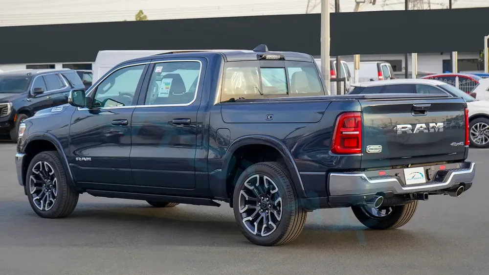 ( Only For Export ) 2026 RAM 1500 Limited Longhorn Crew Cab Hurricane H.O 3.0TT GCC BRAND NEW - Image 5