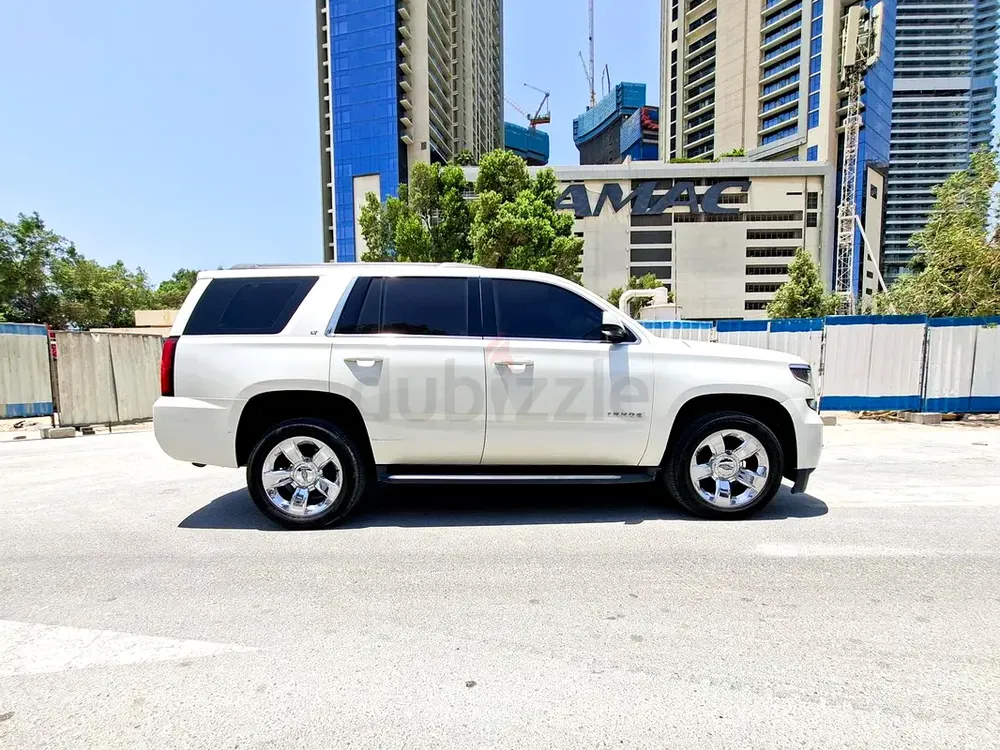 AED 3358/month | 2015 Chevrolet Tahoe  | GCC Specs | Ref#463432 - Image 4