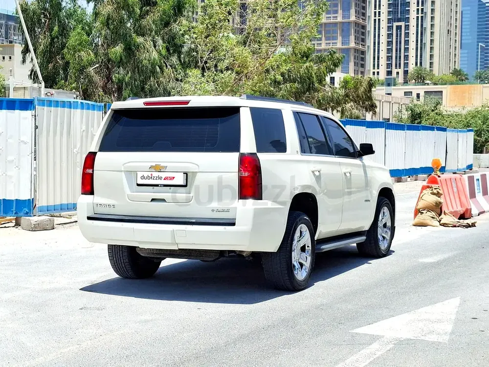 AED 3358/month | 2015 Chevrolet Tahoe  | GCC Specs | Ref#463432 - Image 6
