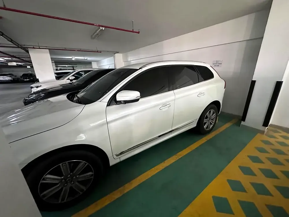 Volvo XC60 T4 2016 GCC Specs - Image 11