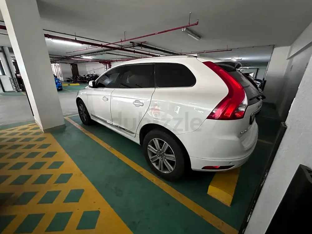 Volvo XC60 T4 2016 GCC Specs - Image 9