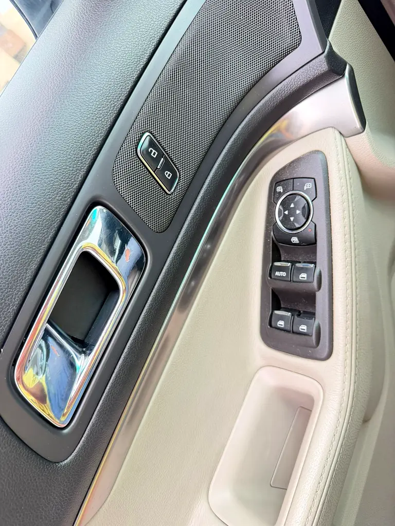 Ford Explorer Active 2014 - GCC Specs - Reliable SUV - Image 10