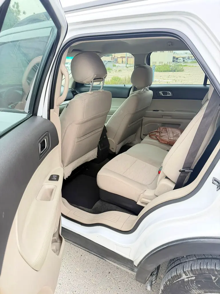 Ford Explorer Active 2014 - GCC Specs - Reliable SUV - Image 12