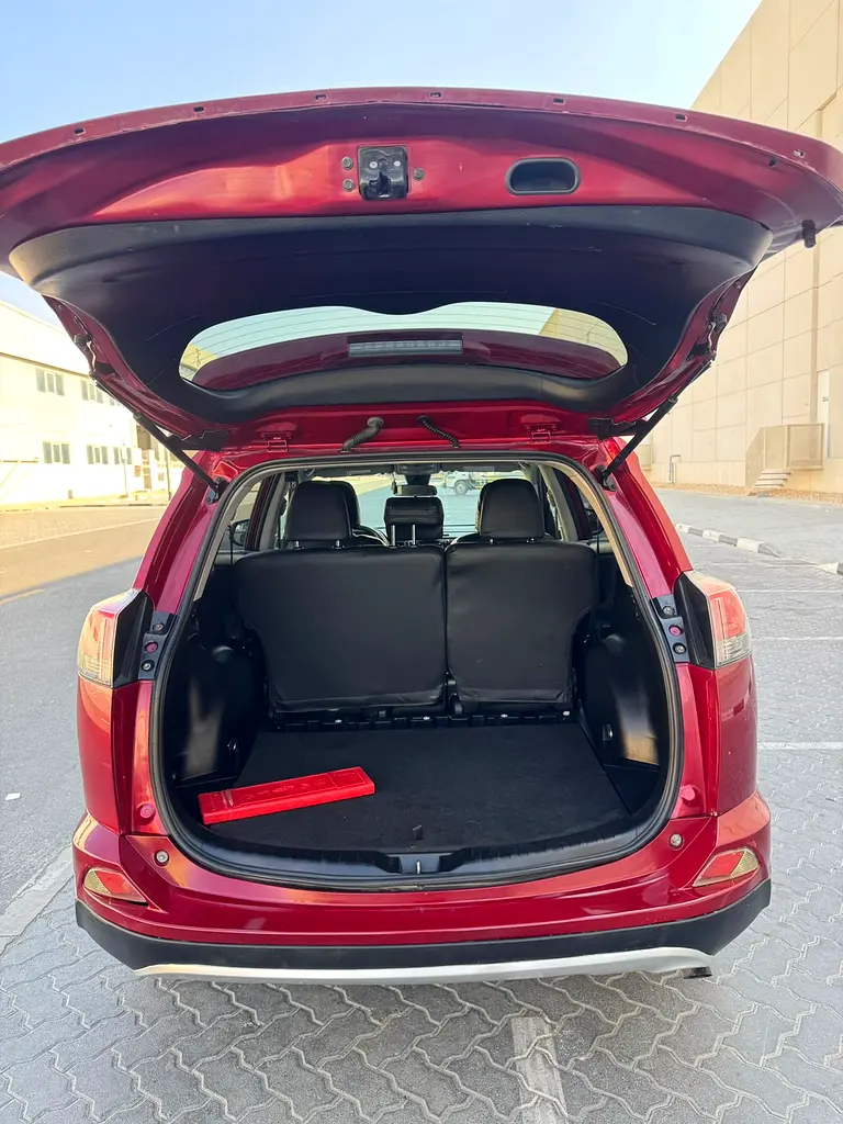 Toyota Rav4 2018 - Neat  clean car. - Image 10