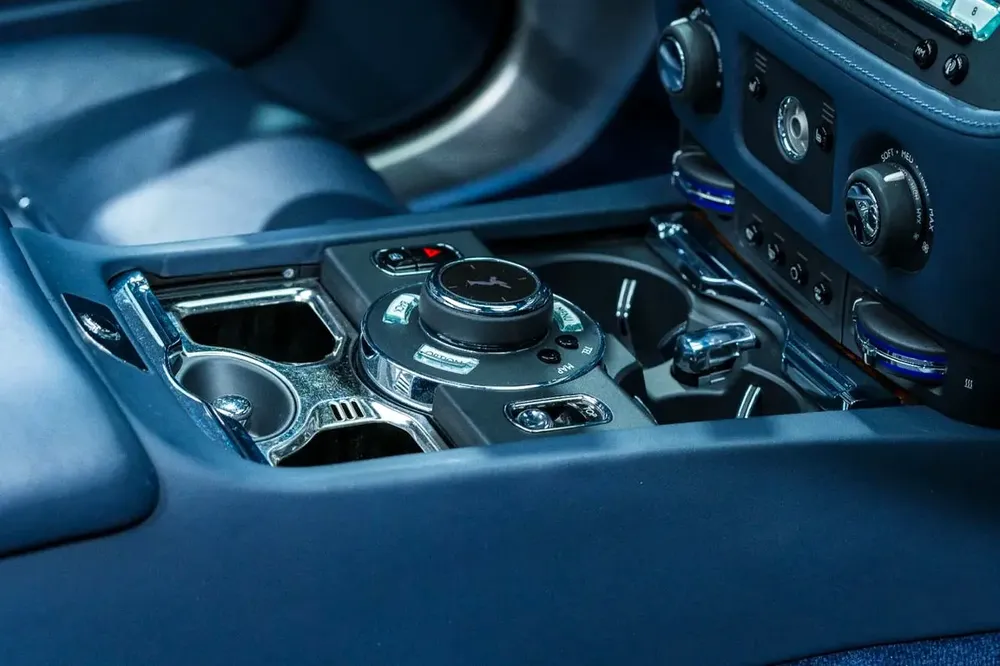 Rolls-Royce Dawn Standard 2016 | GCC Specs | Pristine Condition - Image 8