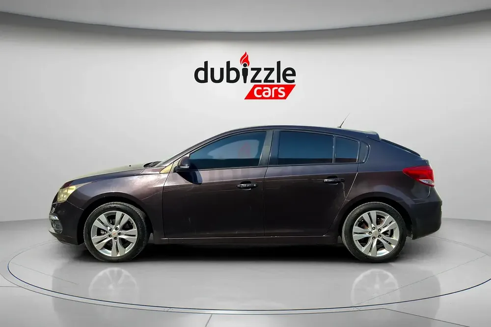 Inspected Car | 2017 Chevrolet Cruze  | GCC Specs | Ref#435124 - Image 5