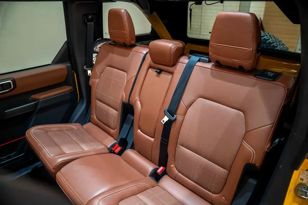 2024 Ford Bronco Raptor / Warranty and  Service Contract / Gcc - Image 4