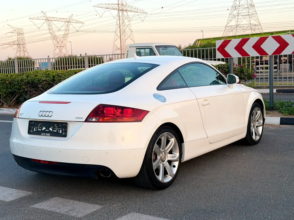 Audi TT 2008 45 TFSI S line Package | GCC Specs | - Image 8