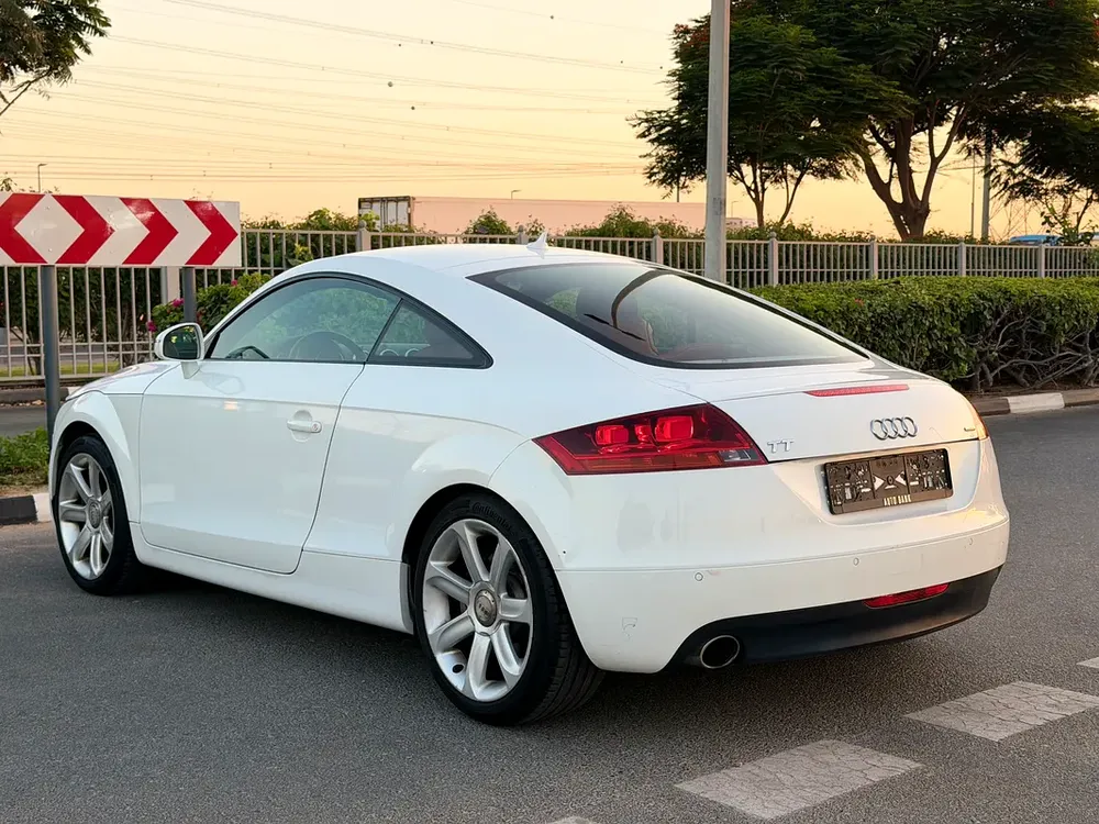 Audi TT 2008 45 TFSI S line Package | GCC Specs | - Image 9