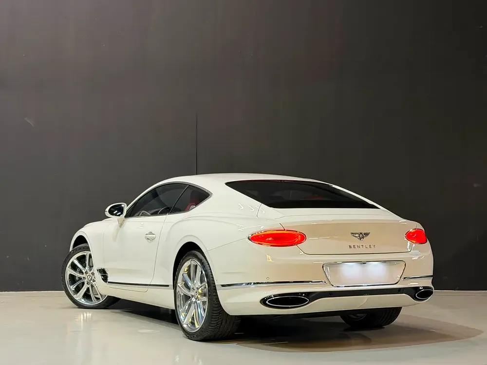 BENTLEY CONTINENTAL GT W12 1020 GCC FHS World - Image 4