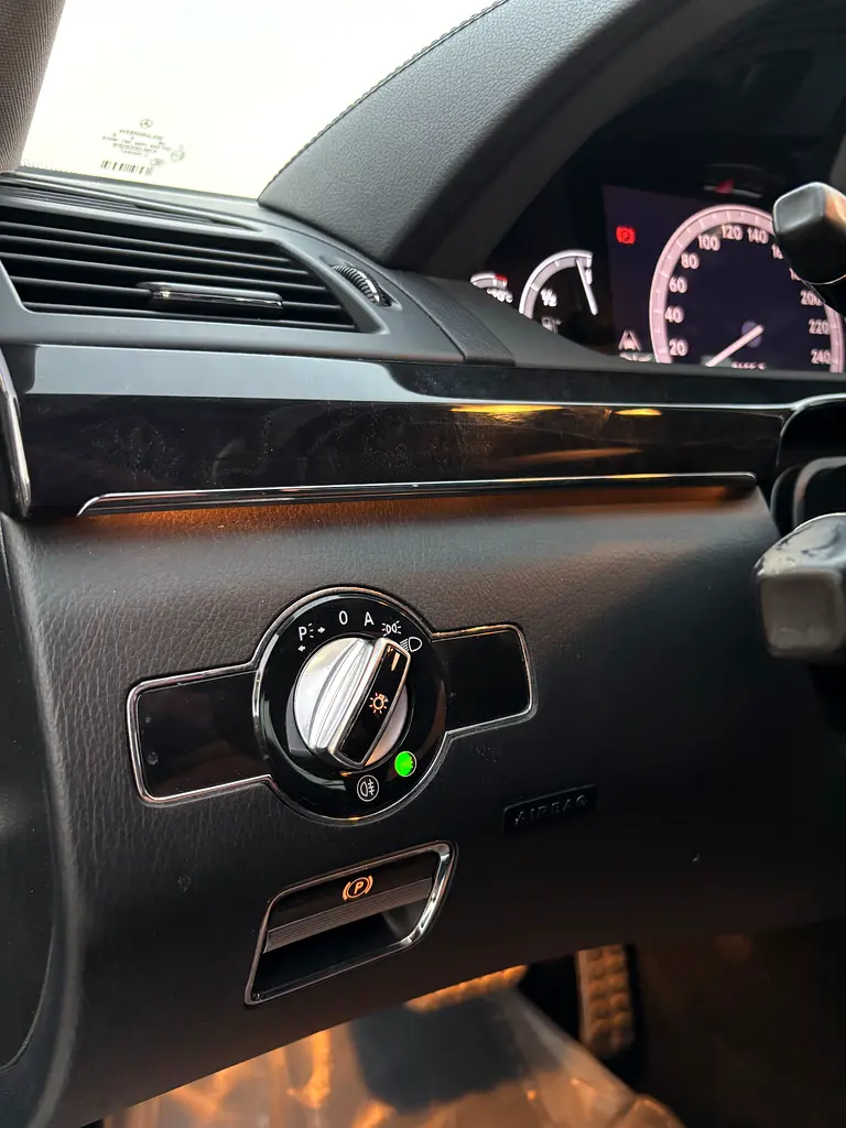 2013 Mercedes-Benz S 350 | Japanese Specs | Pristine Condition - Image 19