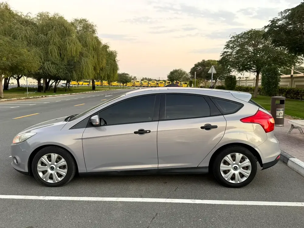 FORD FOCUS 2014 /GCC / GOOD CONDITION/ NICE COLOR- GCC Specs - Reliable and Well-Maintained - Image 10