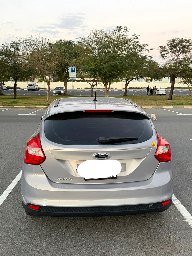FORD FOCUS 2014 /GCC / GOOD CONDITION/ NICE COLOR- GCC Specs - Reliable and Well-Maintained - Image 5
