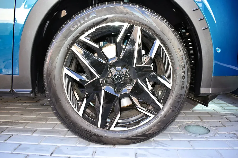 FROM 1,989 PM, FREE MANUFACTURER WARRANTY! - Image 19