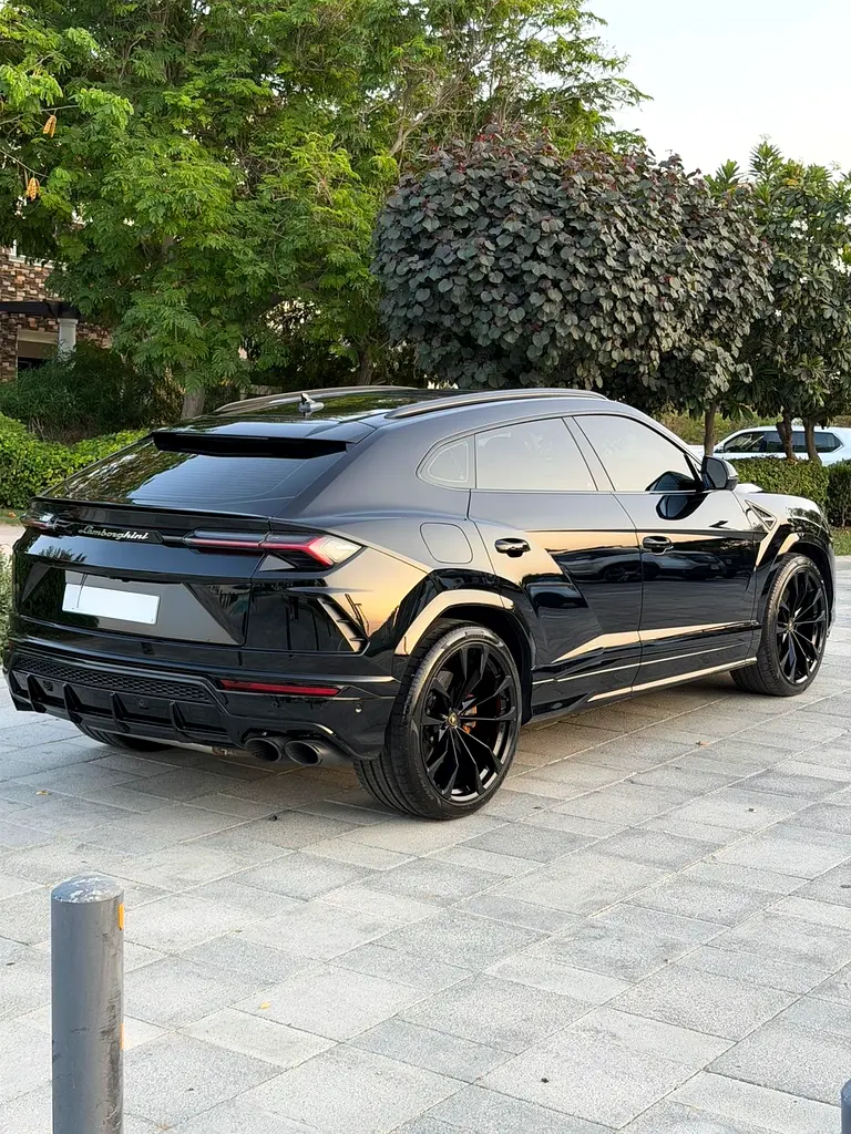 2022 Lamborghini Urus GCC | 40,000 KM | Warranty & Service | Carbon Interior | Bang & Olufse - Image 7
