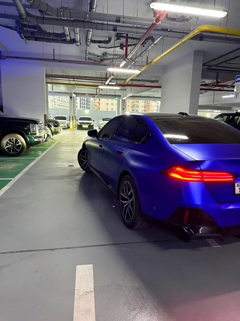 BMW 520i M-Kit 2024 - Korean Specs - Brand New Condition - first owner- clean title - Image 4
