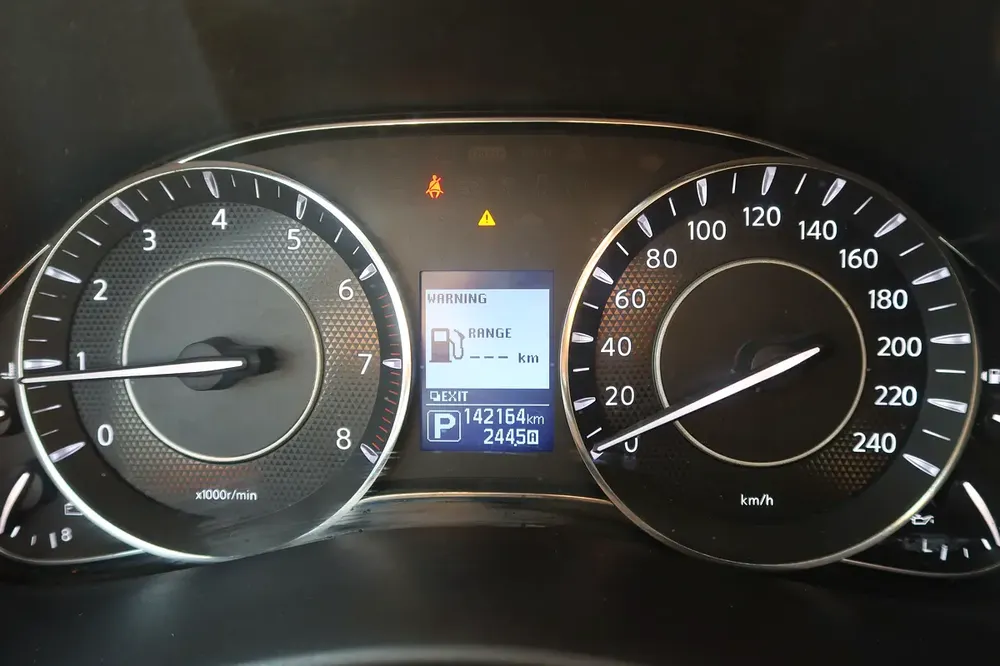 Price Drop | 2014 Nissan Patrol SE Platinum | Single Owner | 147K KM | Clean - Image 9