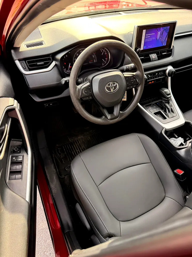 2023 Toyota Rav 4 MID - American Specs - GCC Ready - Image 5