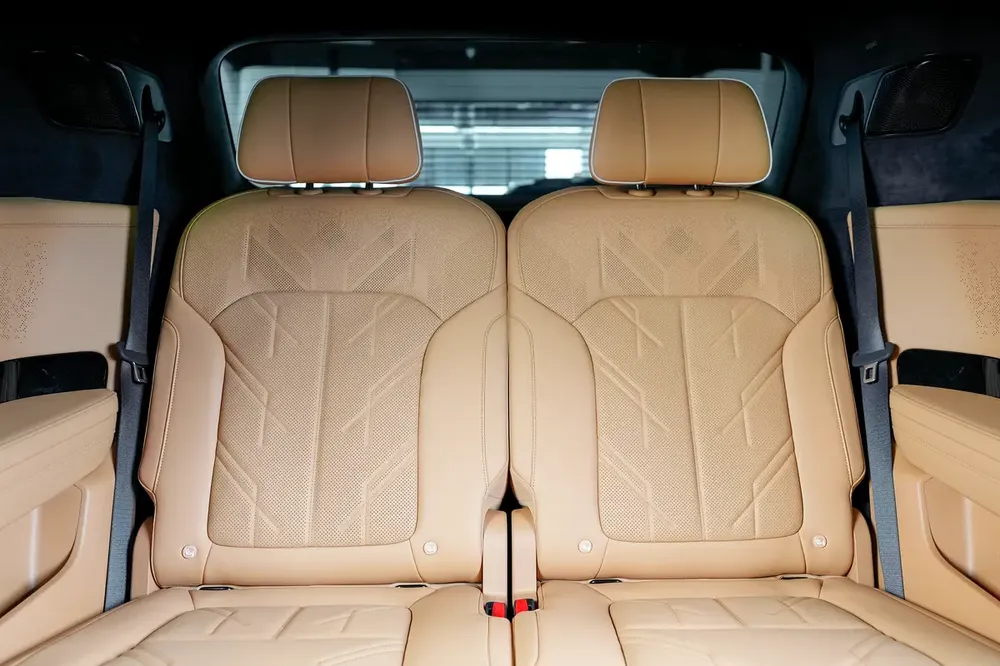 ZEEKR 9X Ultra-Brand New-6 Seats-NAIM High End Sound System-The Ultimate Luxury SUV - Image 19