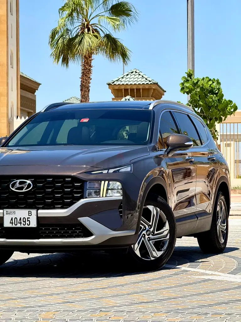 Hyundai Santafe 2022 Model Gcc Spec’s Mid Option - Image 4