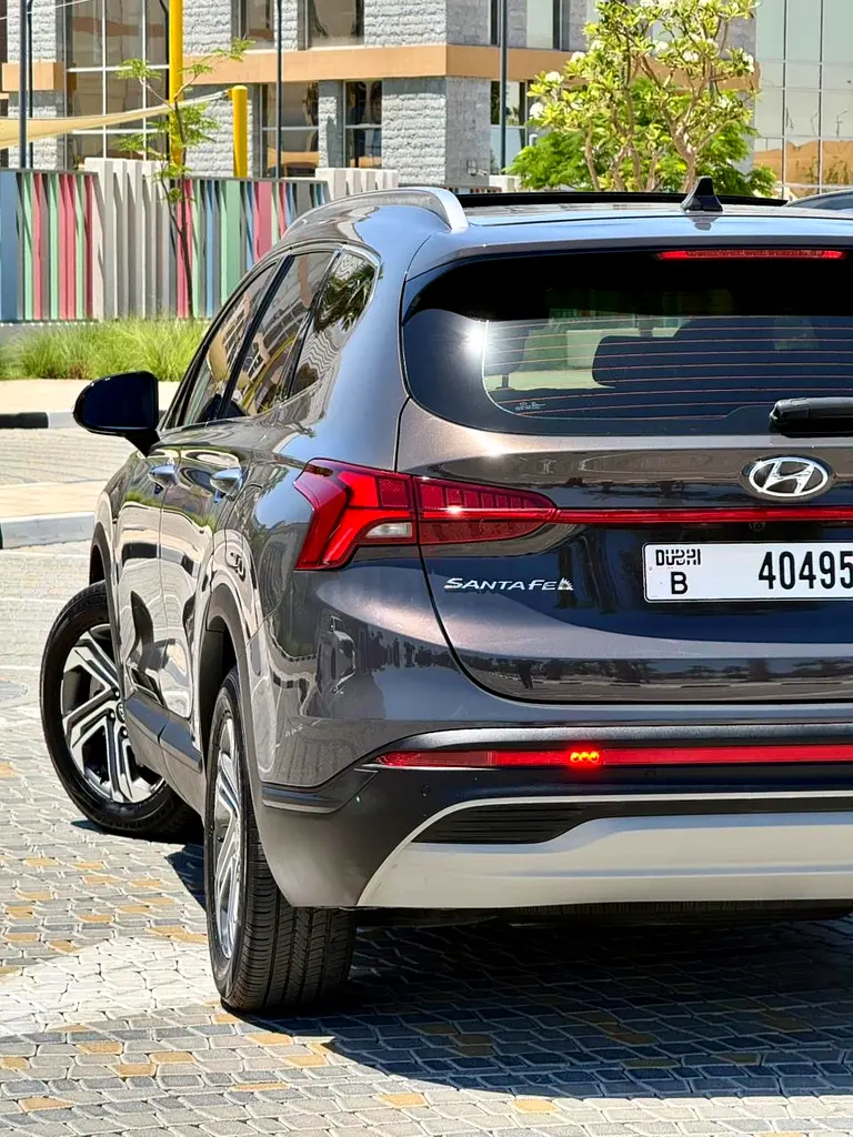 Hyundai Santafe 2022 Model Gcc Spec’s Mid Option - Image 7