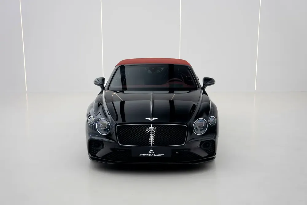 Bentley Continental GTC W12 Number 1 Edition by Mulliner|2020 | GCC Specs | 1 of 100 | - Image 6