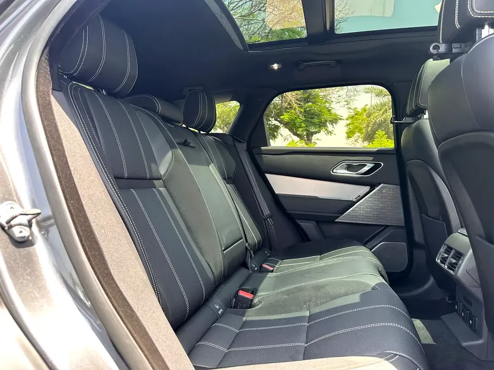 Land Rover Range Rover Velar 2019, American Specs - Image 11