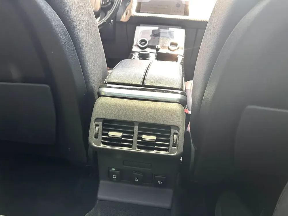 Land Rover Range Rover Velar 2019, American Specs - Image 13