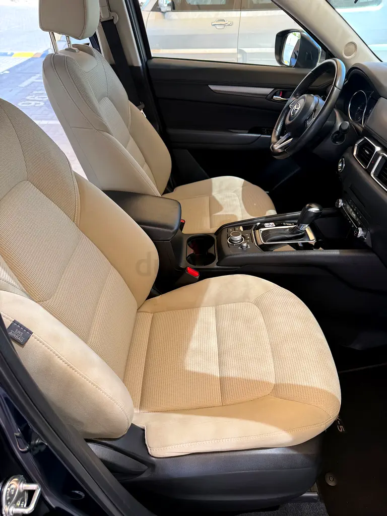 Pristine Mazda CX-5 GL 2023 | GCC Specs | Low Mileage - Image 5