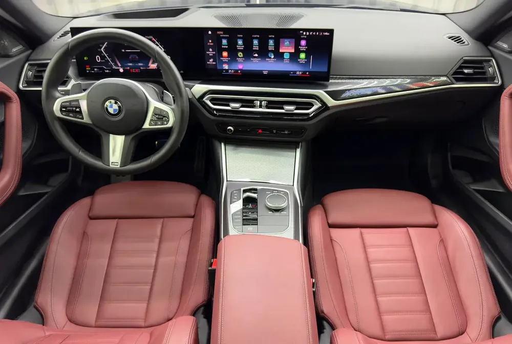 BMW M240i xDrive | GCC | Original Paint | Low Mileage | AGMC Warranty and service 2029 - Image 17