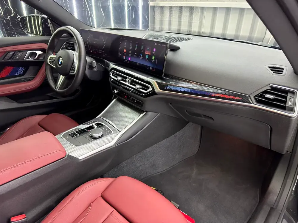 BMW M240i xDrive | GCC | Original Paint | Low Mileage | AGMC Warranty and service 2029 - Image 9
