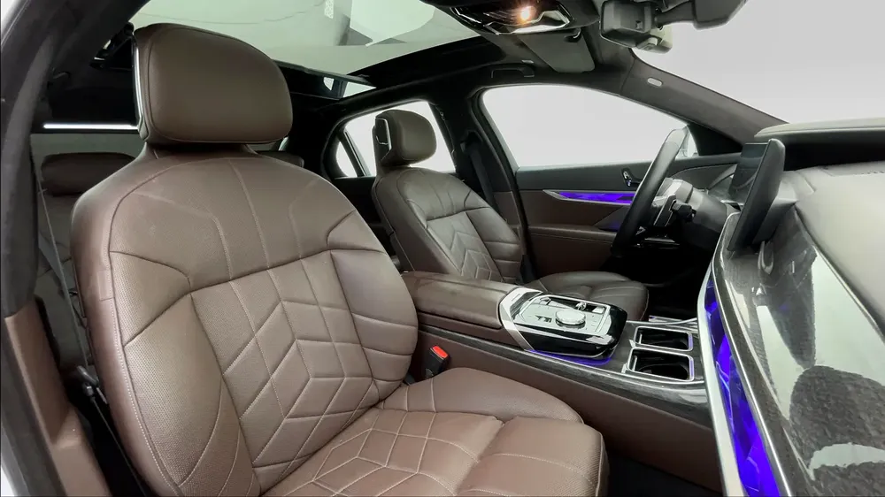 AED 4,954/month | Manufacturer Warranty | Service History | 30 Day Return | BMW 735I 2024 - Image 6