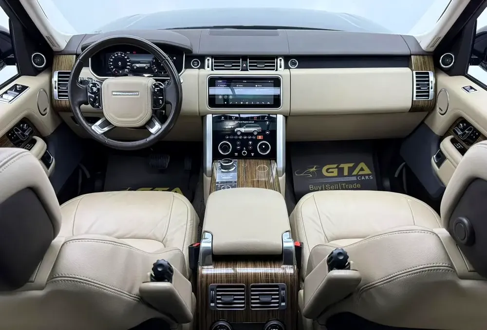 2019 Range Rover Vogue HSE, Warranty, Full Service History, Fully Loaded, Excellent Condition, GCC - Image 12