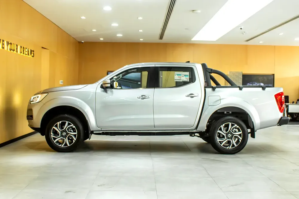 RICH  7 2.0L 4x4 | WITH DEALER WARRANTY | GCC - Image 4