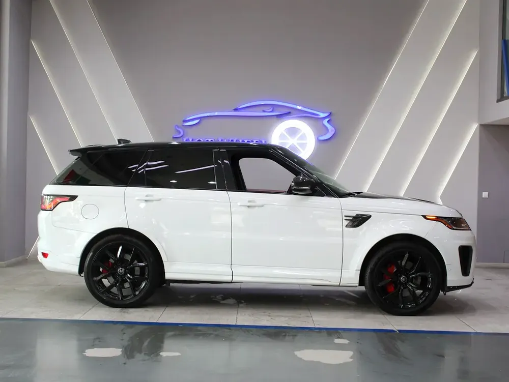 2019 - Land Rover Range Rover Sport SVR - Image 6