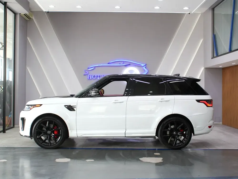 2019 - Land Rover Range Rover Sport SVR - Image 7